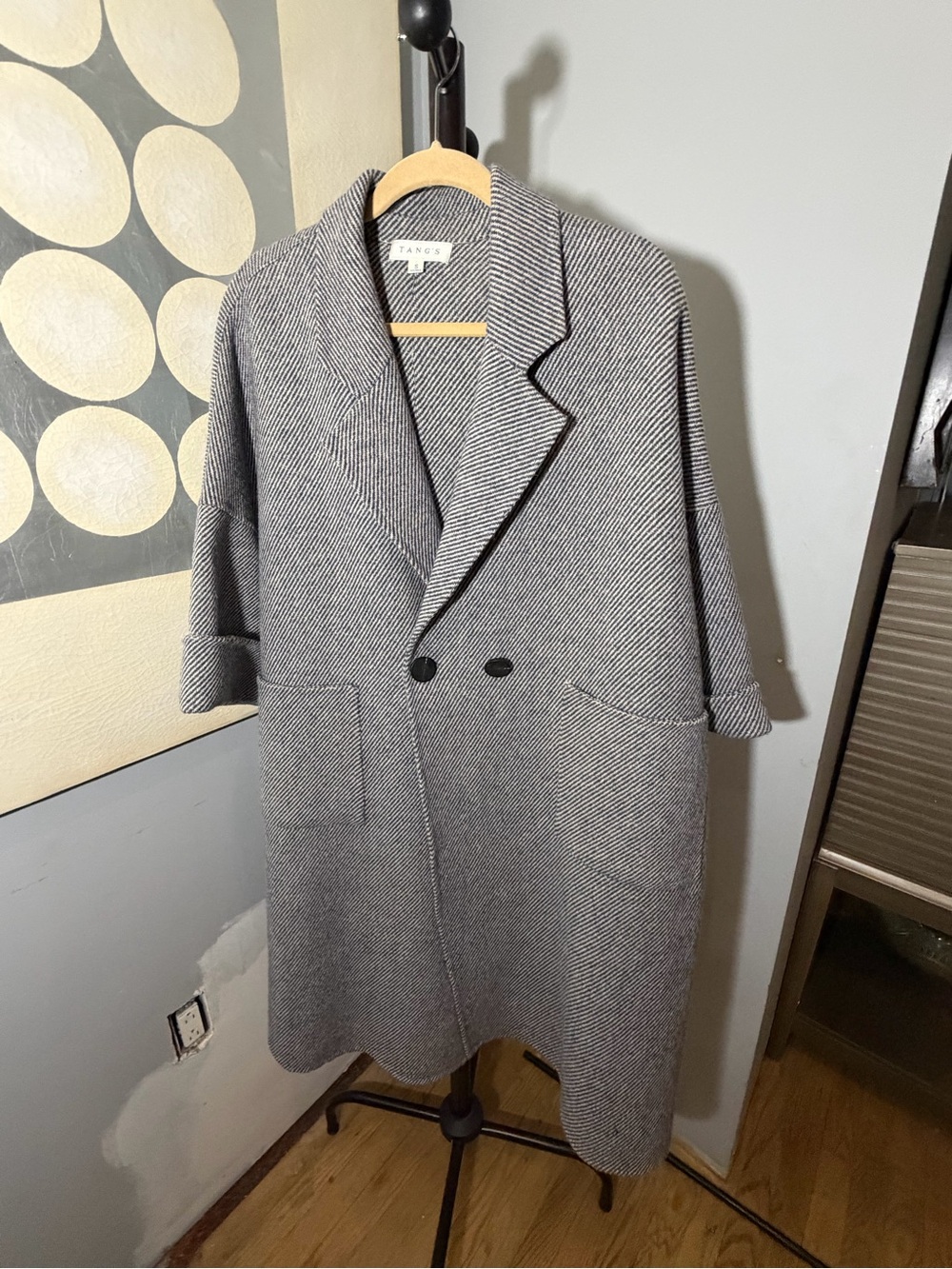 Vintage Oversized Minimalist Gray Herringbone Trench Coat by Tangs